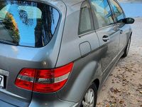 Gebraucht Mercedes B180 Edition 109 PS (80 kW) 2008 Grau Van / Kleinbus