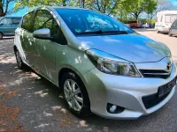 Gebraucht Toyota Yaris Edition 69 PS (50 kW) 2013 Silber Kleinwagen