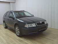 Gebraucht Skoda Octavia LAURIN & KLEMENT 131 PS (96 kW) 2004 Grün metallic Limousine
