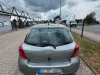 Gebraucht Toyota Yaris 69 PS (50 kW) 2006 Grau Kleinwagen