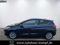 Gebraucht Ford Fiesta Titanium 101 PS (74 kW) 2018 Blazerblau Kleinwagen