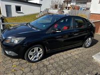Używany Ford Focus 116 KM (85 kW) 2008 Czarny Sedan/Limuzyna