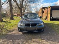 Gebraucht BMW 325 218 PS (160 kW) 2006 Grau Limousine