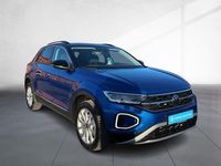 Gebraucht VW T-Roc Style 150 PS (110 kW) 2025 Ravennablau metallic/schwarz SUV
