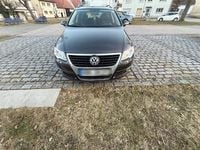 Gebraucht VW Passat 140 PS (102 kW) 2011 Braun Kombi