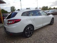 Gebraucht Renault Mégane III Bose Edition 132 PS (97 kW) 2015 Weiß Limousine