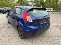 Używany Ford Fiesta 101 KM (74 kW) 2015 Niebieski Hatchback