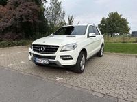 Gebraucht Mercedes ML350 258 PS (189 kW) 2012 Weiß SUV