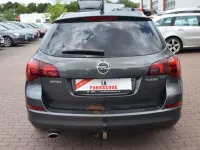 Gebraucht Opel Astra Innovation 140 PS (102 kW) 2011 Grau Kombi