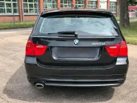 Gebraucht BMW 320 184 PS (135 kW) 2010 Schwarz Kombi
