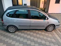 Używany Renault Scénic Expression 107 KM (78 kW) 2002 Srebrny Minivan