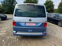 Second-hand VW Multivan Generation Six 204 CP (150 kW) 2015 Albastru Monovolum