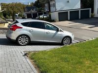 Second-hand Ford Focus 100 CP (73 kW) 2015 Argintiu Hatchback