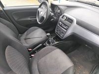 gebraucht Fiat Grande Punto Baujahr 2009 4 türig Preis 890€