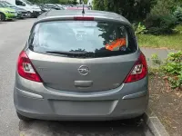 Gebraucht Opel Corsa Edition 69 PS (50 kW) 2014 Silber Kleinwagen