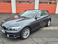 Gebraucht BMW 118 Advantage 136 PS (100 kW) 2019 Grau Kleinwagen