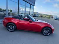 Gebraucht Mazda MX5 Sports-Line 160 PS (117 kW) 2016 Rubinrot metallic (metallic) Cabrio