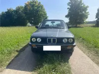 Gebraucht BMW 320 125 PS (91 kW) 1985 Grau Limousine