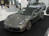 Gebraucht Porsche 911 450 PS (330 kW) 2021 Aventuringrünmetallic Coupé
