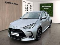Neu Toyota Yaris Hybrid 117 PS (86 kW) 2025 Silber Limousine