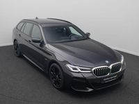 Gebraucht BMW 530e M Sport 292 PS (214 kW) 2023 Schwarz Limousine