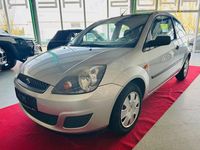 Gebraucht Ford Fiesta Fun X 60 PS (44 kW) 2007 Silber Kleinwagen