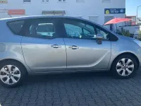 Gebraucht Opel Meriva Active 101 PS (74 kW) 2013 Silber Van / Kleinbus