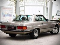 Gebraucht Mercedes 560 227 PS (166 kW) 1985 Beige (702 smoke silver metallic) Cabrio