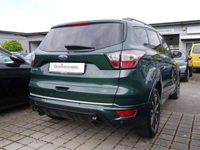 Gebraucht Ford Kuga ST-Line 179 PS (131 kW) 2017 Grün SUV