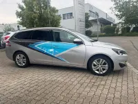 Gebraucht Peugeot 308 Allure 120 PS (88 kW) 2017 Lackierung aluminiumgrau Kombi