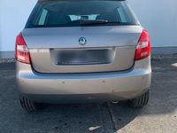 Gebraucht Skoda Fabia Ambiente 70 PS (51 kW) 2008 Beige Limousine