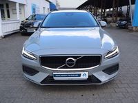Gebraucht Volvo V60 Core 197 PS (144 kW) 2024 Vapour grey Kombi