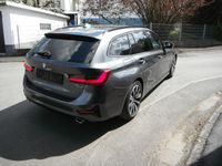Gebraucht BMW 320 Advantage 190 PS (139 kW) 2021 Grau Kombi