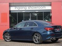 Gebraucht Mercedes A180 Business 136 PS (100 kW) 2019 Blau Limousine