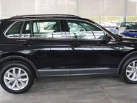 gebraucht VW Tiguan Comfortline 4Motion AHK*NAVI*PDC*SHZ