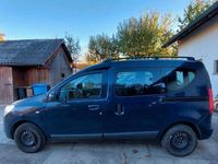 Gebraucht Dacia Dokker Lauréate 116 PS (85 kW) 2015 Blau Van / Kleinbus