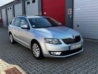 Gebraucht Skoda Octavia 2015 Silber Kombi
