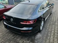 Gebraucht VW Arteon Basis 150 PS (110 kW) 2018 Schwarz Kleinwagen