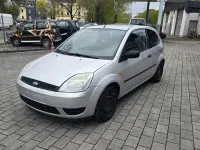 Gebraucht Ford Fiesta 2005 Silber Kleinwagen
