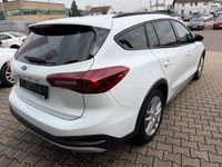 Gebraucht Ford Focus Active 116 PS (85 kW) 2023 Weiß Kombi