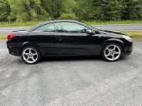 Gebraucht Opel Astra Cosmo 140 PS (102 kW) 2009 Schwarz Cabrio