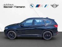 gebraucht BMW X1 sDrive20d Sport Line / M Sport-Lenkung/ AHK/ Headu