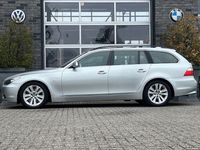 Gebraucht BMW 545 333 PS (244 kW) 2004 Grau Kombi