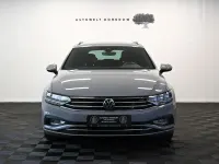 Gebraucht VW Passat Business 200 PS (147 kW) 2023 Mondsteingrau Kombi
