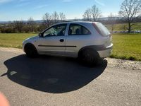 Gebraucht Opel Corsa 58 PS (42 kW) 2002 Silber Kleinwagen