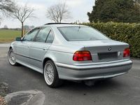 Gebraucht BMW 528 193 PS (141 kW) 1995 Silber Limousine