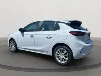 Używany Opel Corsa Edition 101 KM (74 kW) 2025 Biały Hatchback