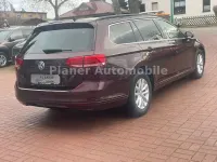 Gebraucht VW Passat 150 PS (110 kW) 2017 Rot Kombi