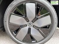 Neu VW Passat R-line 220 PS (161 kW) 2025 Diabasgrau metallic Kombi