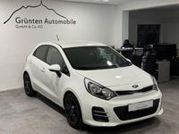 Gebraucht Kia Rio 84 PS (61 kW) 2016 Weiß Limousine